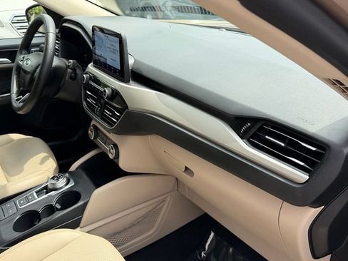 Used 2020 Ford Escape SEL FWD image 19
