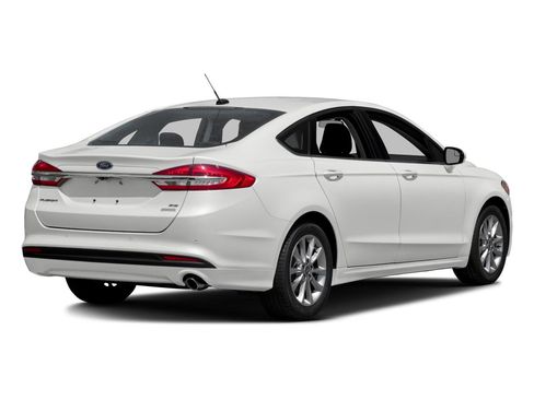 Used 2018 Ford Fusion S FWD image 2