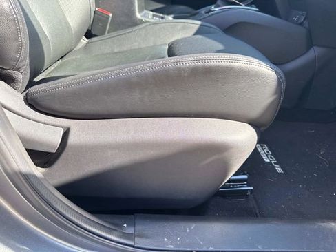 Used 2022 Nissan Rogue Sport SL image 17