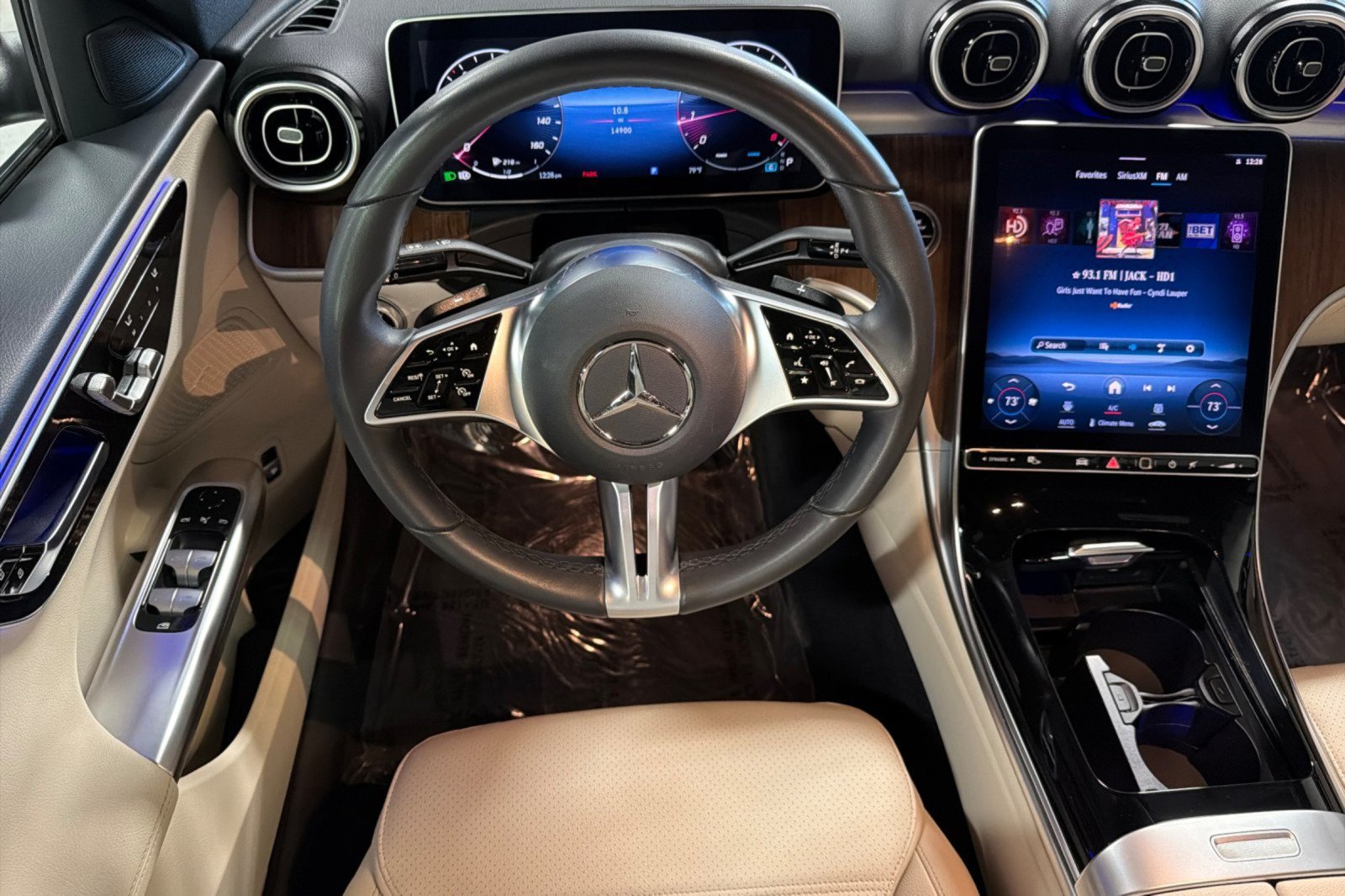 Used 2024 Mercedes-Benz C 300 Sedan image 13