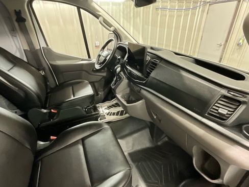 Used 2026 Ford Transit 250 Low Roof image 12