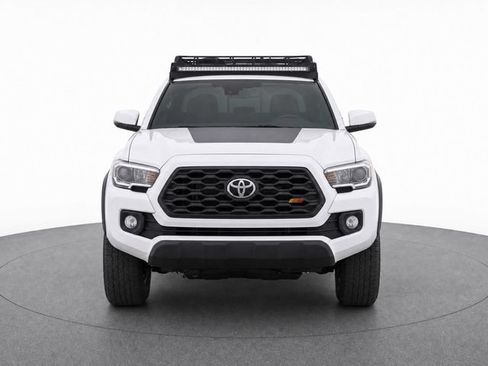 Used 2022 Toyota Tacoma TRD Off-Road w/ Technology Package AWD/4WD image 5