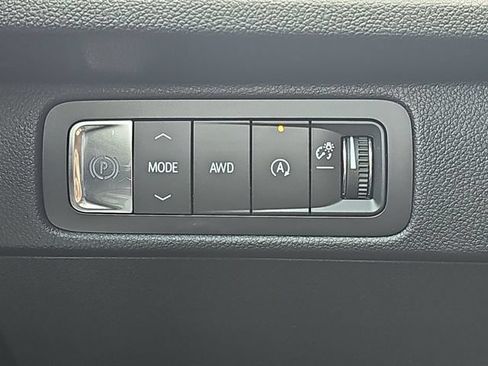 New 2026 Chevrolet Traverse Z71 w/ Enhanced Driving Package AWD/4WD image 19