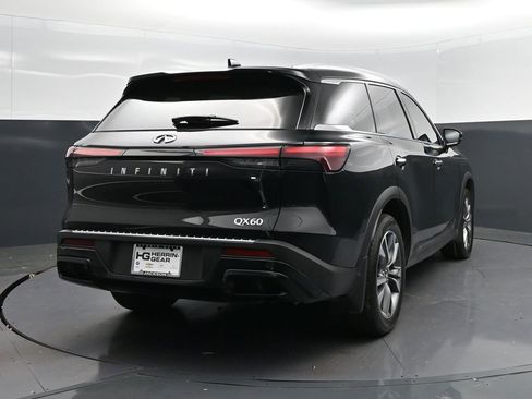 Used 2023 INFINITI QX60 Luxe w/ Vision Package image 7
