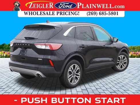 Used 2020 Ford Escape SEL image 5