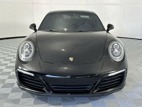 Used 2018 Porsche 911 Carrera RWD image 3