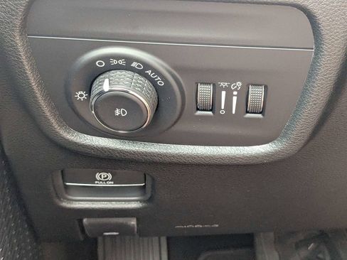 New 2026 Jeep Grand Cherokee Limited RWD image 26