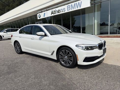 Used 2020 BMW 530i w/ Convenience Package RWD image 2