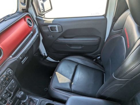 Used 2021 Jeep Wrangler Unlimited Rubicon AWD/4WD image 15