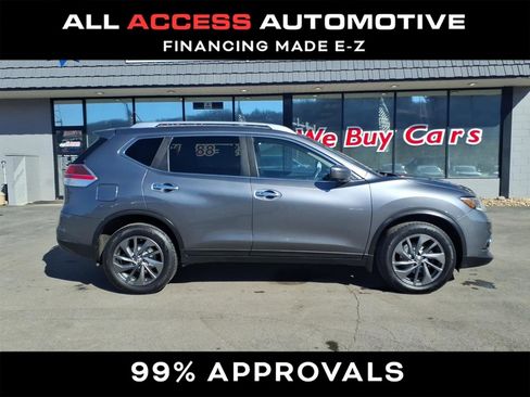 Used 2016 Nissan Rogue SL image 1