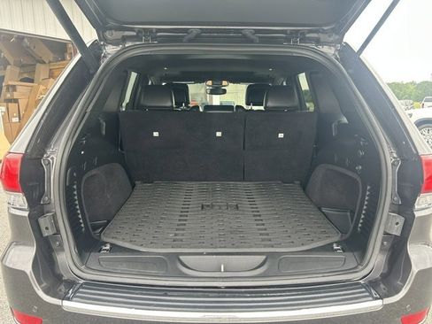Used 2020 Jeep Grand Cherokee Limited RWD image 7