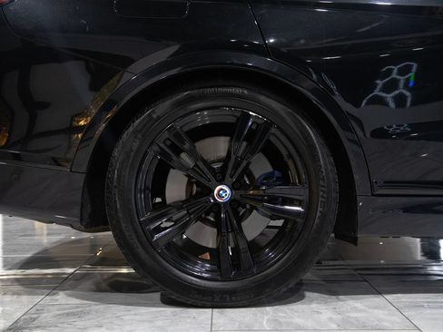 Used 2024 BMW X7 M60i w/ Executive Package AWD/4WD image 31