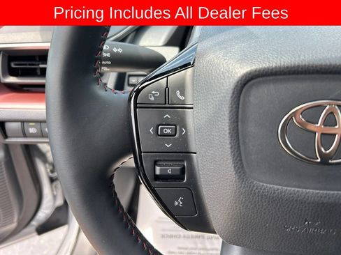 Used 2026 Toyota Prius Plug-In Hybrid FWD image 7