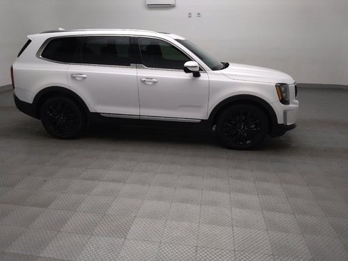 Used 2022 Kia Telluride SX w/ SX Prestige Package AWD/4WD image 11