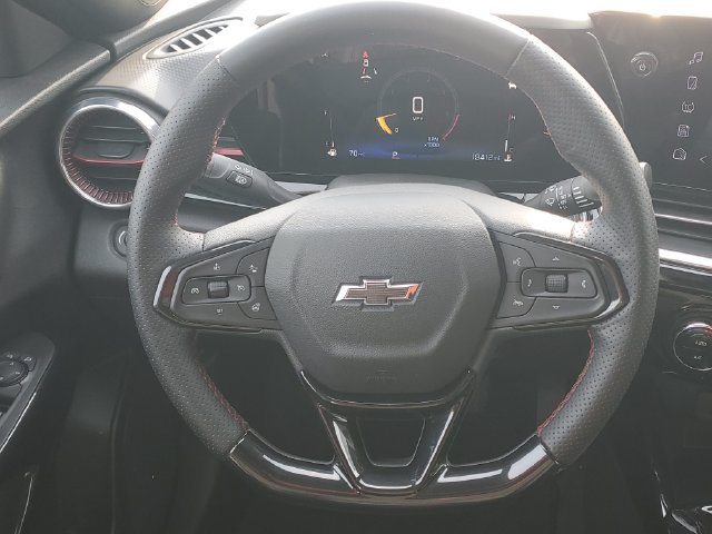 Certified 2026 Chevrolet Trax RS w/ Driver Confidence Package FWD image 12