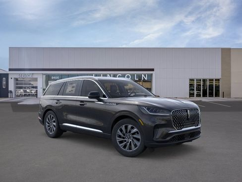 New 2026 Lincoln Aviator 2WD image 7