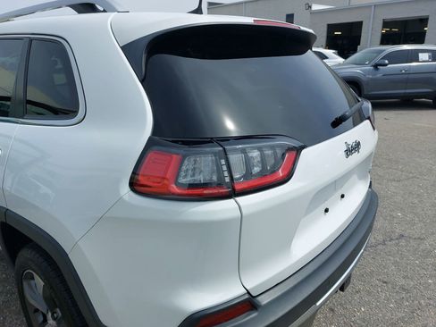 Used 2019 Jeep Cherokee Limited w/ Trailer Tow Group image 36