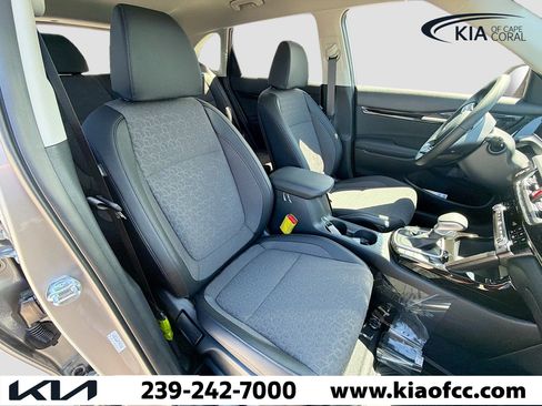 New 2026 Kia Seltos S image 13