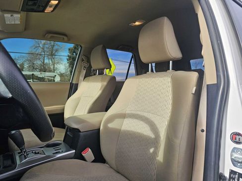 Used 2016 Toyota 4Runner SR5 image 11