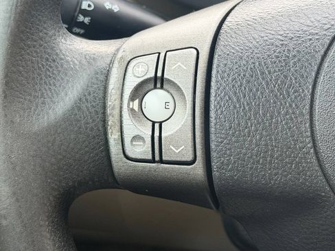 Used 2012 Toyota RAV4 FWD w/ Value Pkg image 30