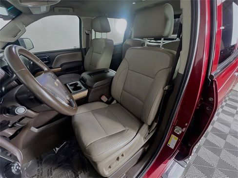 Used 2018 Chevrolet Silverado 1500 LTZ image 9