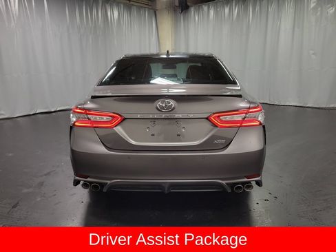 Used 2018 Toyota Camry XSE w/ Driver Assist Package FWD image 7