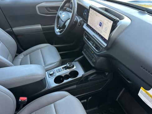 New 2025 Ford Bronco Sport Badlands image 17