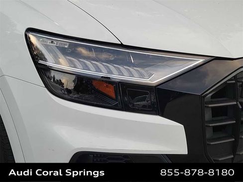 Used 2020 Audi Q8 Prestige w/ Prestige Package image 17