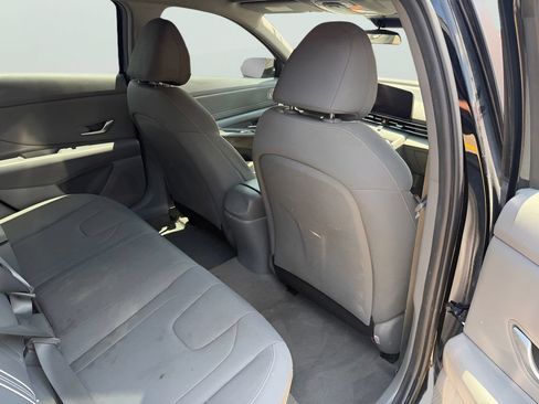 Used 2023 Hyundai Elantra SEL w/ Convenience Package FWD image 17