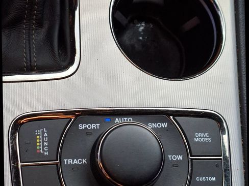 Used 2018 Jeep Grand Cherokee Trackhawk AWD/4WD image 14