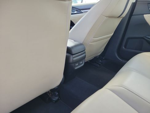 Used 2019 Honda Civic Touring image 13