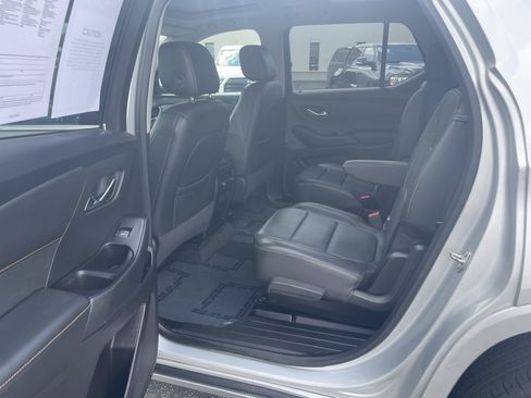 Used 2019 Chevrolet Traverse Premier AWD/4WD image 29
