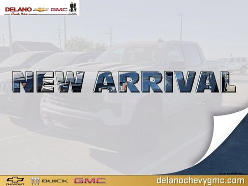 Used 2024 Chevrolet Silverado 1500 LT Trail Boss w/ Convenience Package II AWD/4WD image 1