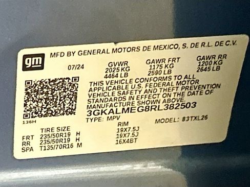 Used 2024 GMC Terrain SLE w/ Driver Convenience Package FWD image 29