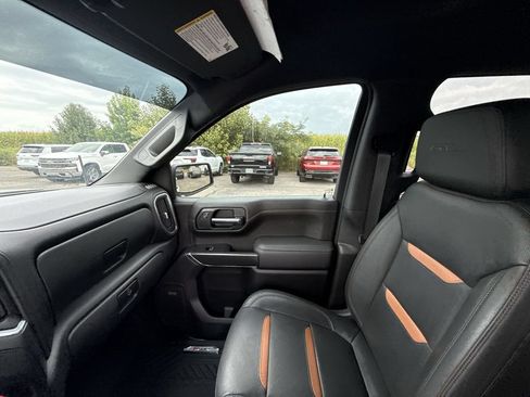 Used 2020 GMC Sierra 1500 AT4 w/ AT4 Premium Package AWD/4WD image 15