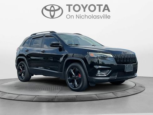 Used 2020 Jeep Cherokee Latitude Plus AWD/4WD image 7