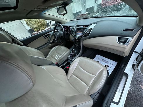 Used 2014 Hyundai Elantra Limited w/ Option Group 03 FWD image 35