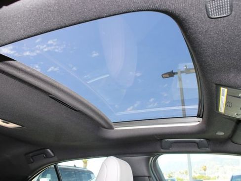 Used 2023 Lexus UX 250h FWD w/ Accessory Package (Z2) image 6