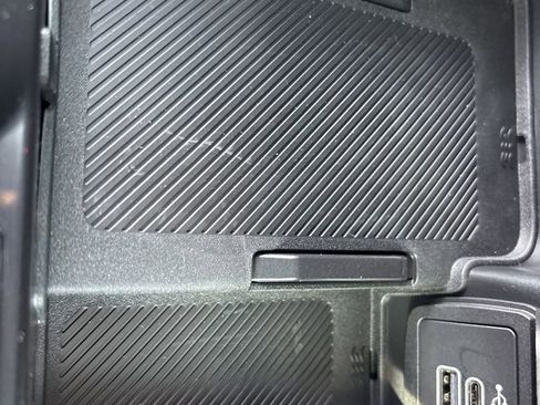 New 2026 Ford Bronco Outer Banks w/ Sasquatch Package image 19