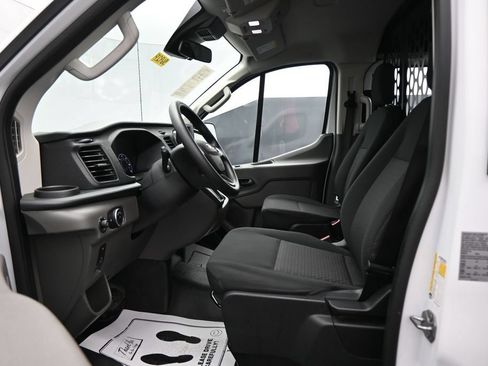 Used 2025 Ford Transit 250 Low Roof w/ Exterior Upgrade Package RWD image 9