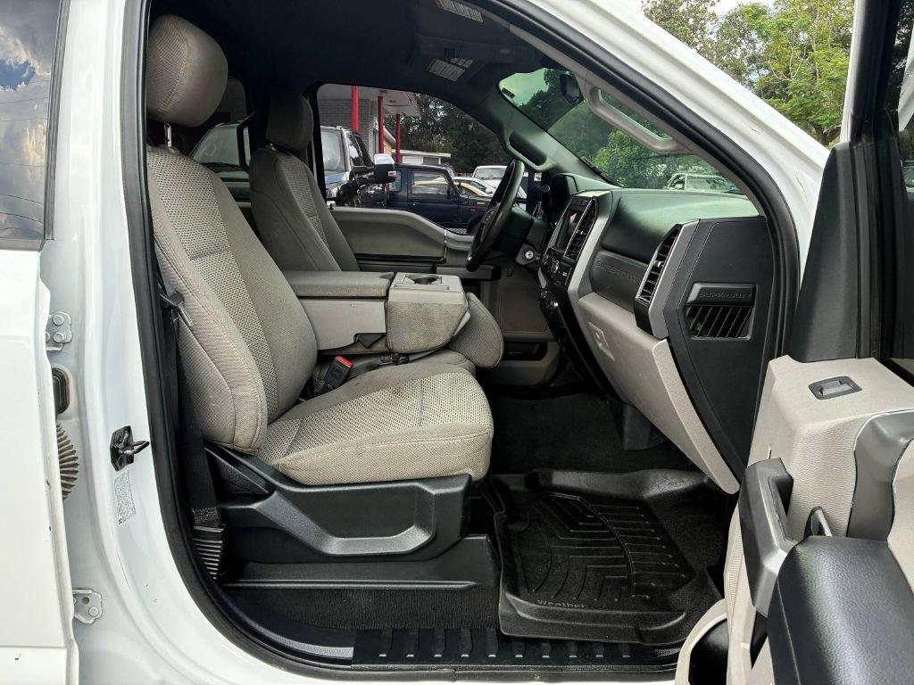 Used 2020 Ford F350 XLT w/ XLT Premium Package AWD/4WD image 15