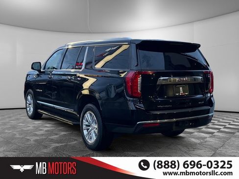 Used 2024 GMC Yukon XL SLT image 8