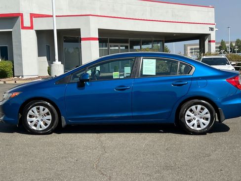 Used 2012 Honda Civic LX image 9