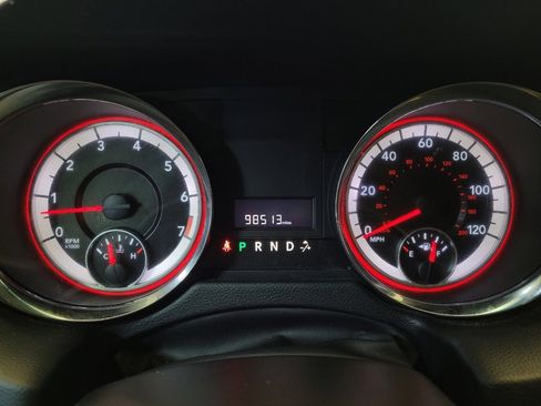 Used 2016 Dodge Grand Caravan SE w/ Quick Order Package 29E SE image 23