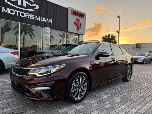 Used 2020 Kia Optima Premium image 3