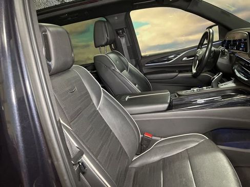 Used 2023 Cadillac Escalade ESV Sport image 67