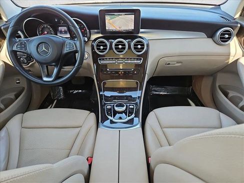 Used 2017 Mercedes-Benz GLC 300 image 19