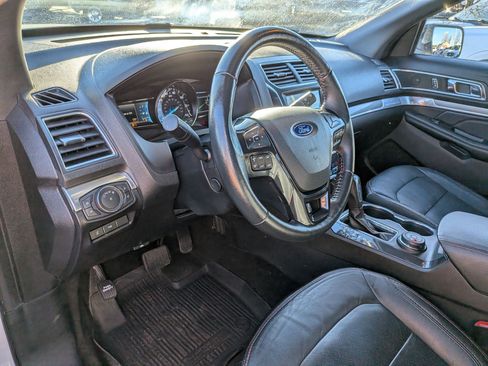 Used 2019 Ford Explorer Sport w/ Equipment Group 401A image 15