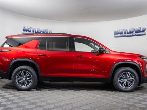 New 2026 Chevrolet Traverse LT w/ LPO, Floor Liner Package image 12