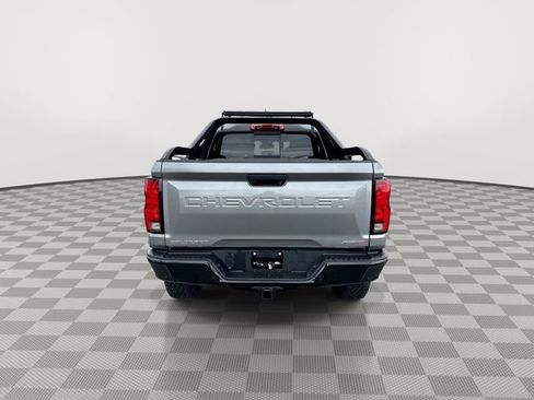 Certified 2024 Chevrolet Colorado ZR2 w/ ZR2 Convenience Package III image 7